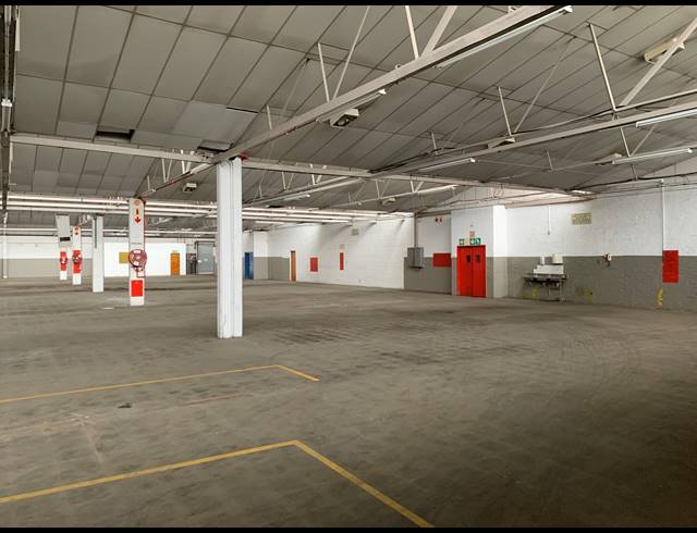 2,785M² WAREHOUSE TO LET IN PAROW INDUSTRIAL